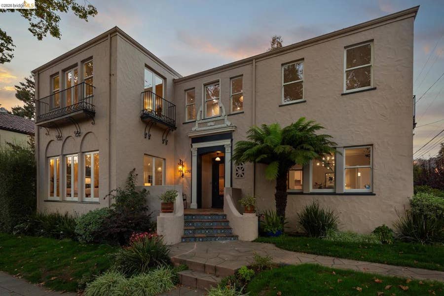 Property photo for 2747 Forest Ave, Berkeley, CA