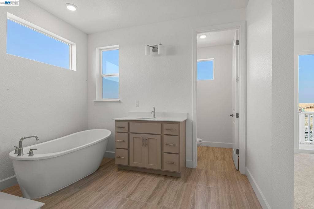 16 Grey Whale Place, Bethel Island, CA 94511 16 Grey Whale Place, Bethel Island, CA 94511