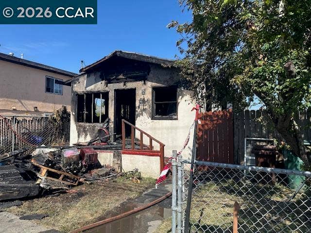 686 4th Street, Richmond, CA 94801 686 4th Street, Richmond, CA 94801