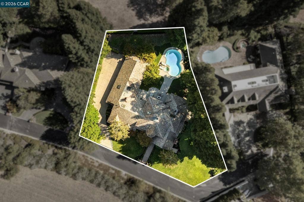 134 Pepperwood Ct, Danville, CA 94506 134 Pepperwood Ct, Danville, CA 94506