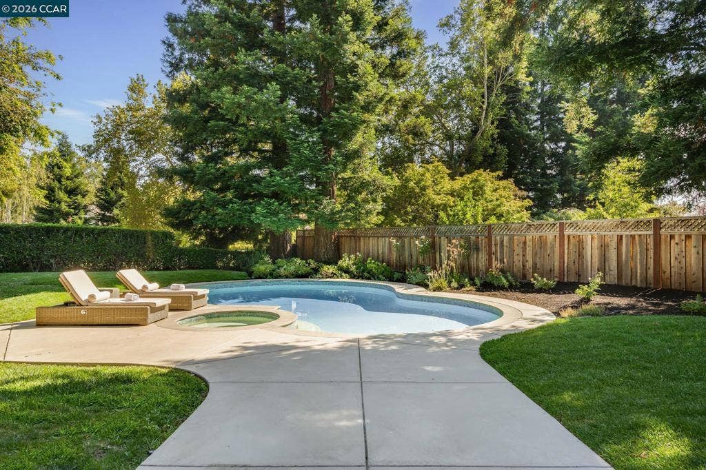134 Pepperwood Ct, Danville, CA 94506 134 Pepperwood Ct, Danville, CA 94506