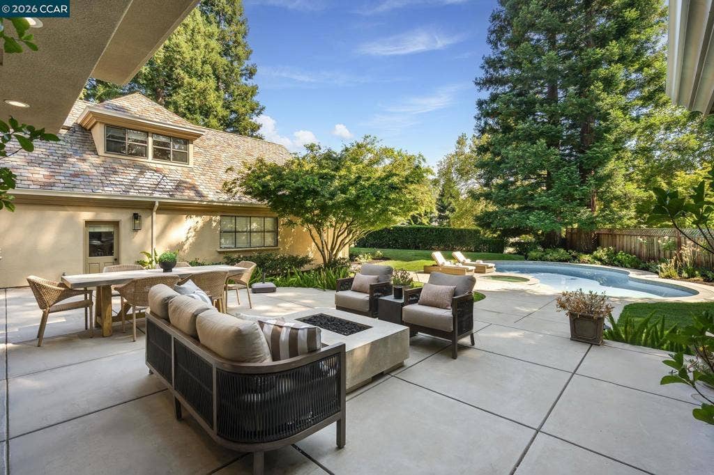 134 Pepperwood Ct, Danville, CA 94506 134 Pepperwood Ct, Danville, CA 94506