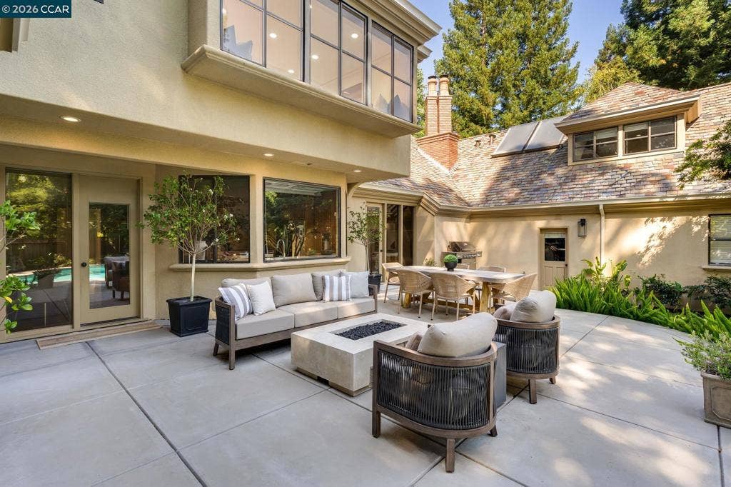134 Pepperwood Ct, Danville, CA 94506 134 Pepperwood Ct, Danville, CA 94506