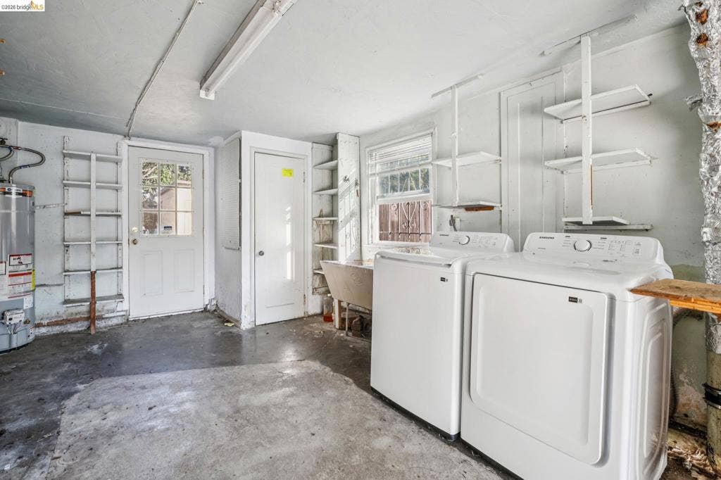 974 33Rd St, Richmond, CA 94804
