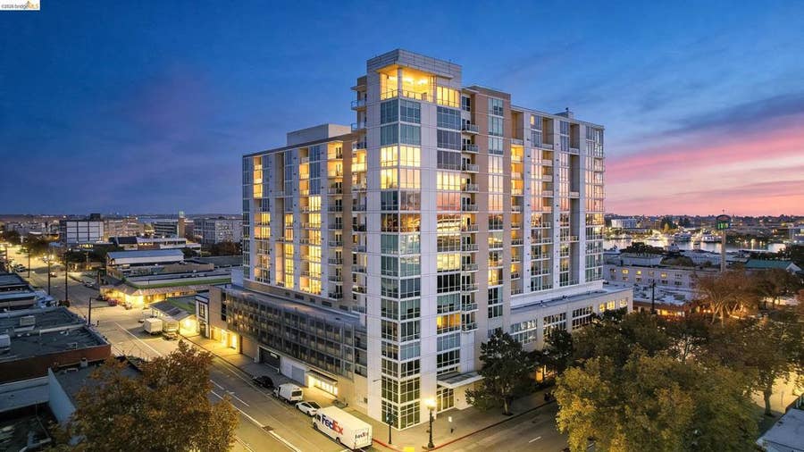 Property photo for 222 Broadway, #1412, Oakland, CA