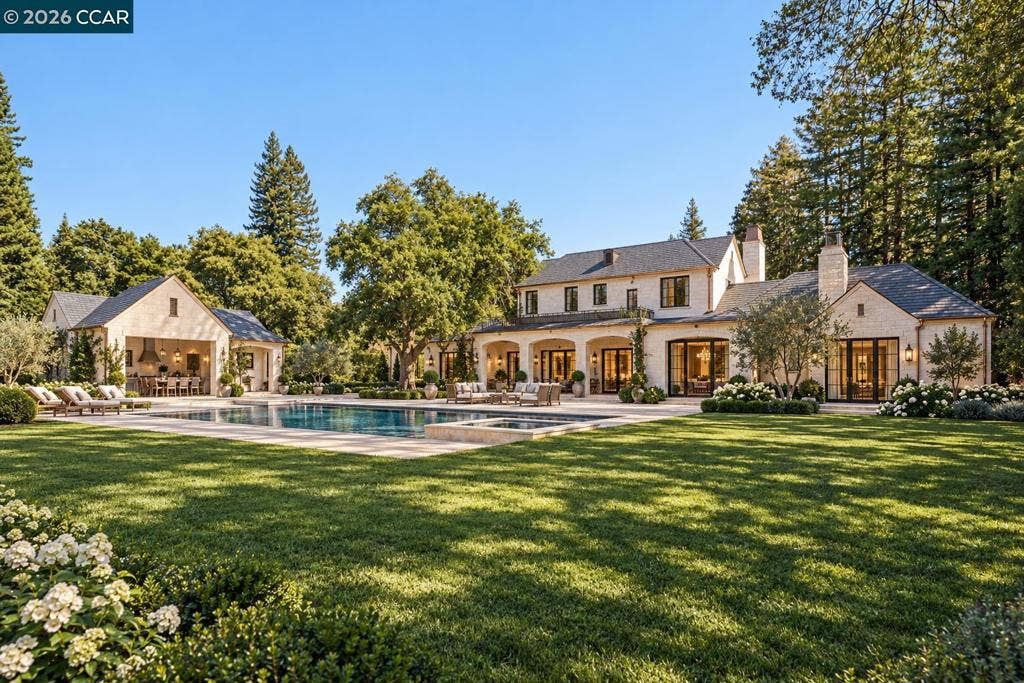 81 Dot Drive, Alamo, CA 94507 81 Dot Drive, Alamo, CA 94507