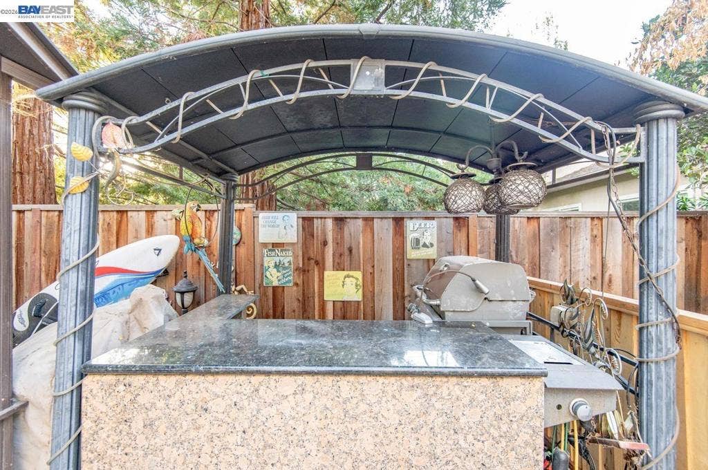 1233 Melanie Way, Livermore, CA 94550 1233 Melanie Way, Livermore, CA 94550