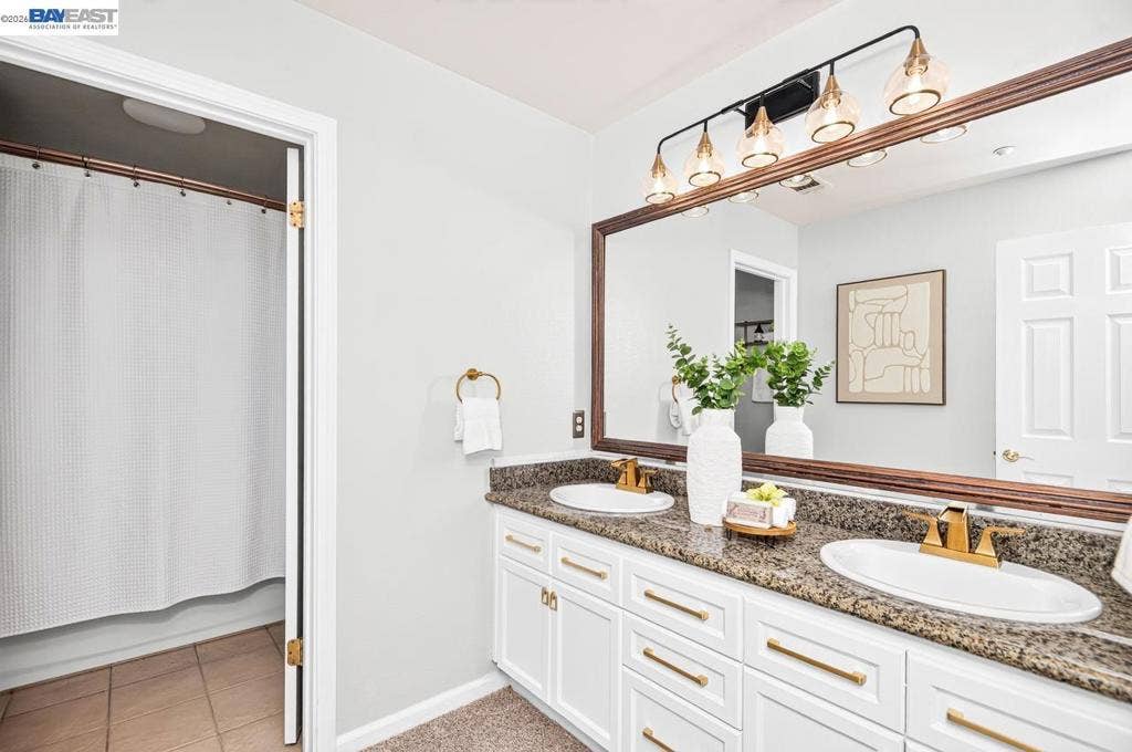1233 Melanie Way, Livermore, CA 94550 1233 Melanie Way, Livermore, CA 94550