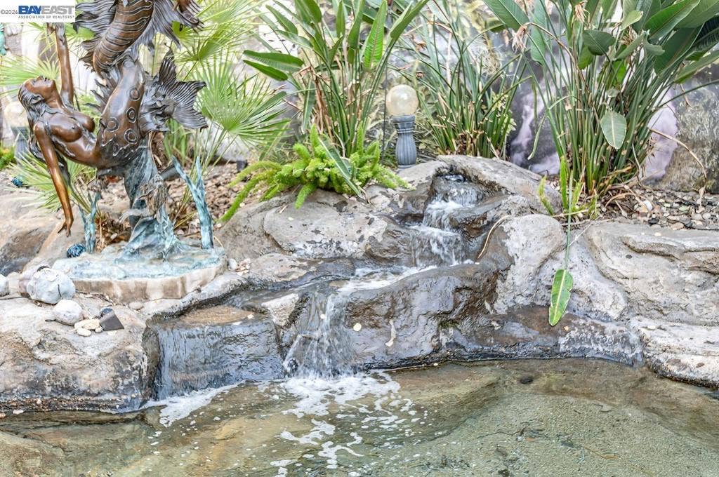1233 Melanie Way, Livermore, CA 94550 1233 Melanie Way, Livermore, CA 94550