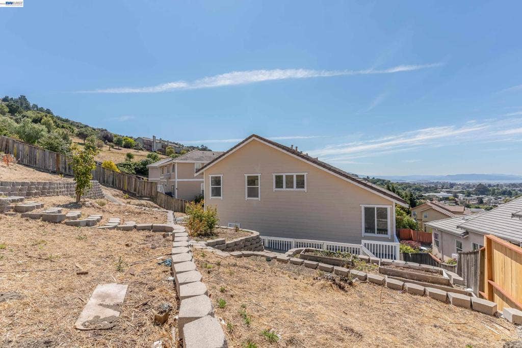 866 Bridgeway Cir, El Sobrante, CA 94803 866 Bridgeway Cir, El Sobrante, CA 94803