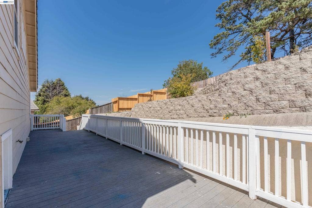 866 Bridgeway Cir, El Sobrante, CA 94803 866 Bridgeway Cir, El Sobrante, CA 94803