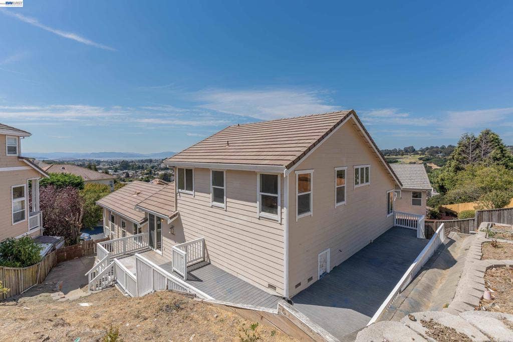 866 Bridgeway Cir, El Sobrante, CA 94803 866 Bridgeway Cir, El Sobrante, CA 94803