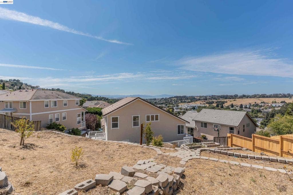 866 Bridgeway Cir, El Sobrante, CA 94803 866 Bridgeway Cir, El Sobrante, CA 94803