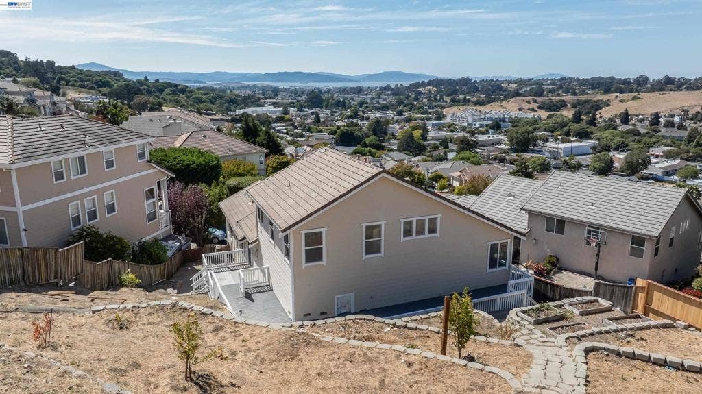866 Bridgeway Cir, El Sobrante, CA 94803 866 Bridgeway Cir, El Sobrante, CA 94803