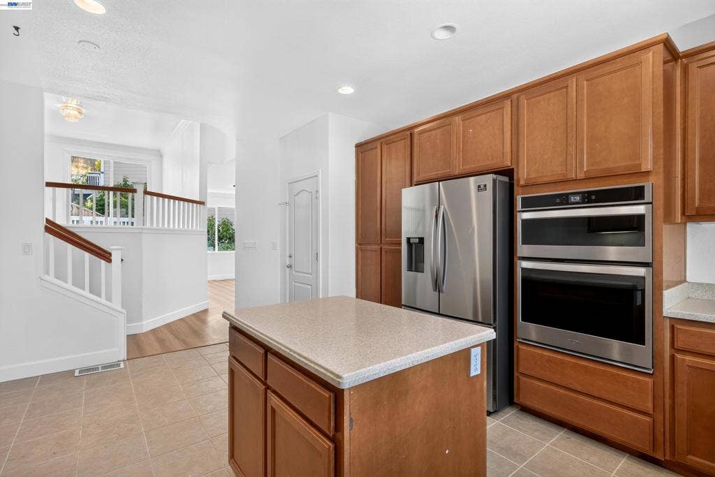 866 Bridgeway Cir, El Sobrante, CA 94803 866 Bridgeway Cir, El Sobrante, CA 94803