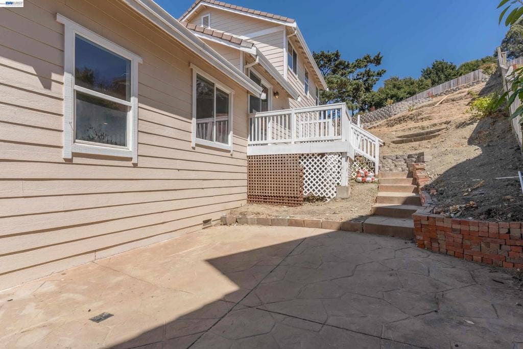 866 Bridgeway Cir, El Sobrante, CA 94803 866 Bridgeway Cir, El Sobrante, CA 94803