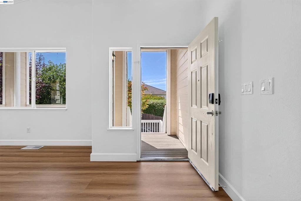 866 Bridgeway Cir, El Sobrante, CA 94803 866 Bridgeway Cir, El Sobrante, CA 94803
