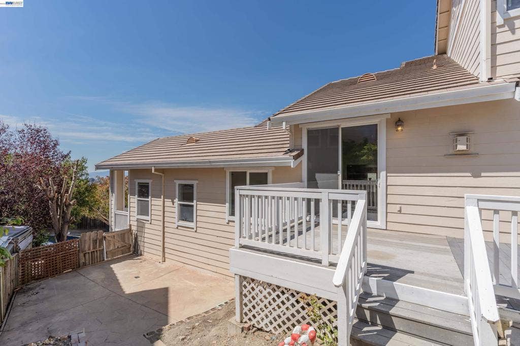866 Bridgeway Cir, El Sobrante, CA 94803 866 Bridgeway Cir, El Sobrante, CA 94803