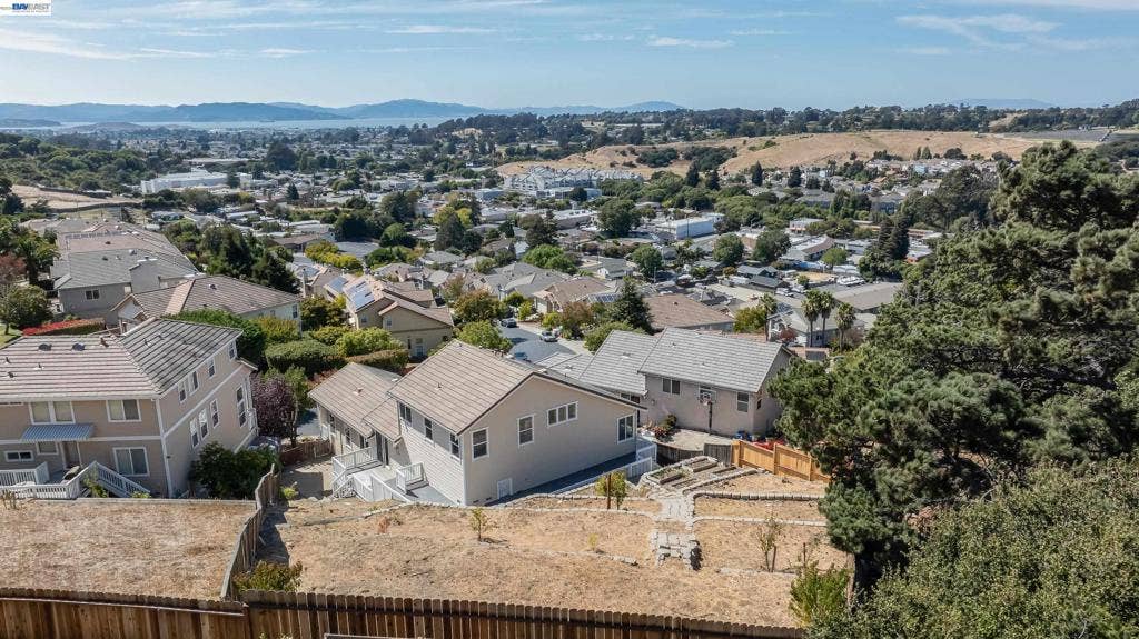 866 Bridgeway Cir, El Sobrante, CA 94803 866 Bridgeway Cir, El Sobrante, CA 94803