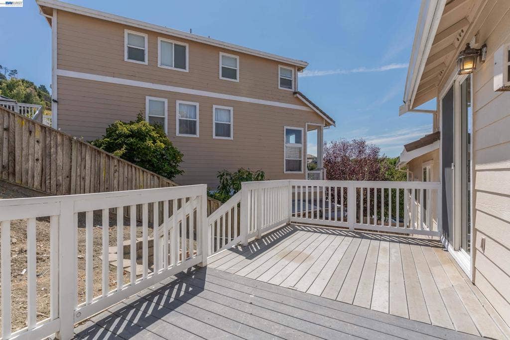 866 Bridgeway Cir, El Sobrante, CA 94803 866 Bridgeway Cir, El Sobrante, CA 94803