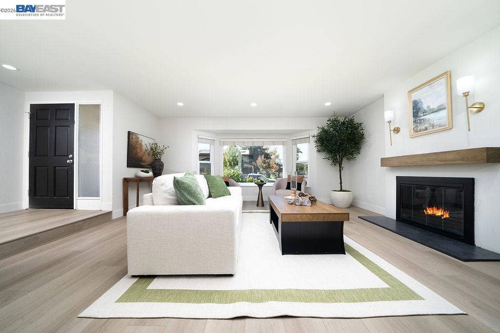 2802 Jones Gate Ct, Pleasanton, CA 94566 2802 Jones Gate Ct, Pleasanton, CA 94566
