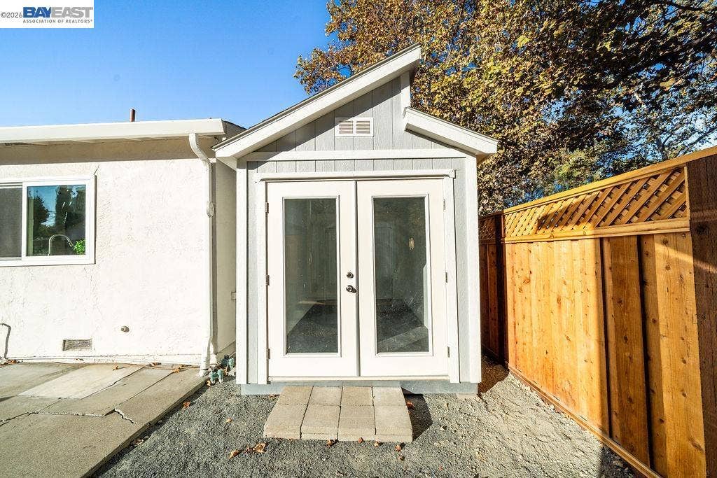 2802 Jones Gate Ct, Pleasanton, CA 94566 2802 Jones Gate Ct, Pleasanton, CA 94566