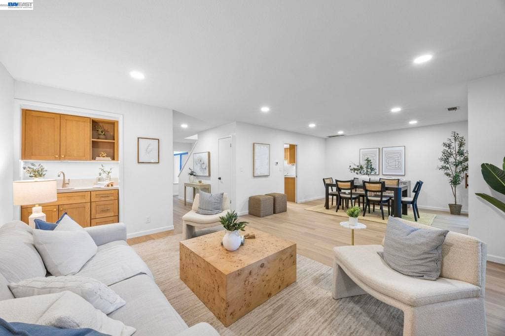 5344 Brookside Ct, Pleasanton, CA 94588 5344 Brookside Ct, Pleasanton, CA 94588