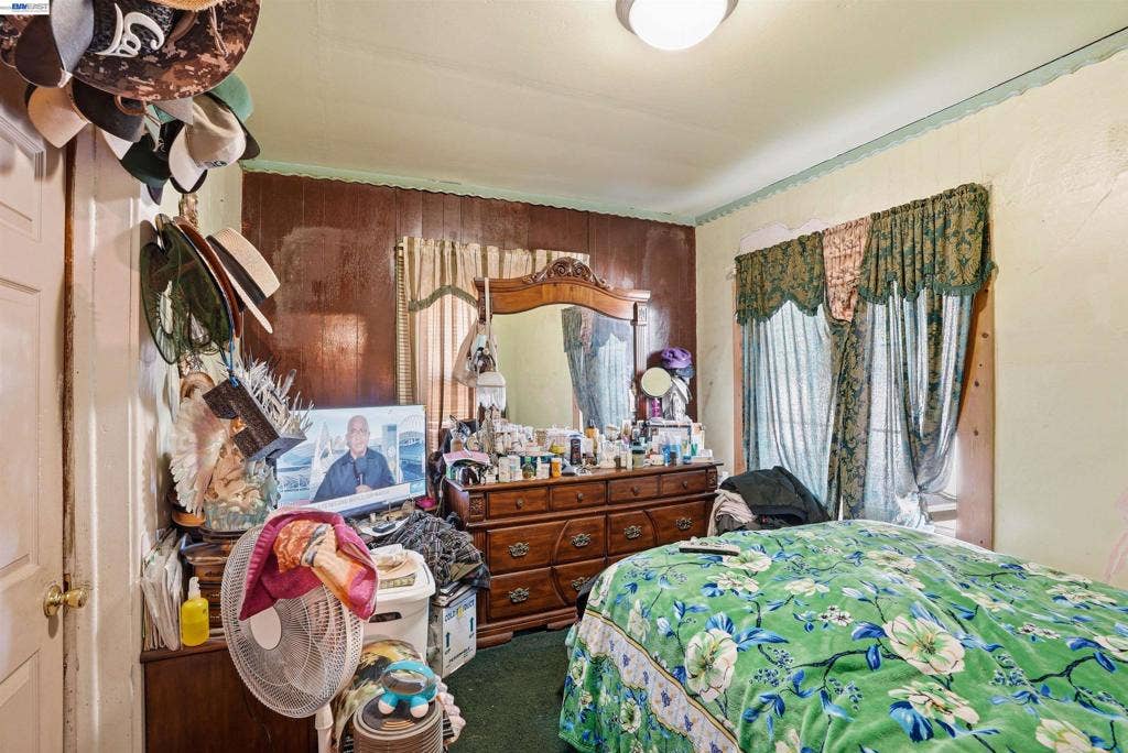 1473 82nd Ave, Oakland, CA 94621-2201 Bedroom 1