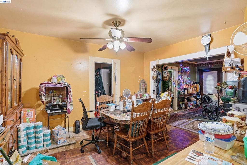 1473 82nd Ave, Oakland, CA 94621-2201 Dining Area