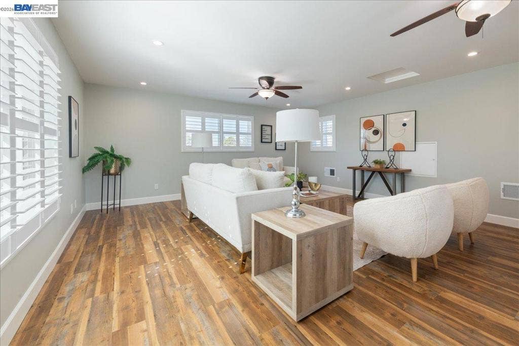 2893 Kennedy St, Livermore, CA 94551-5925 2893 Kennedy St, Livermore, CA 94551-5925