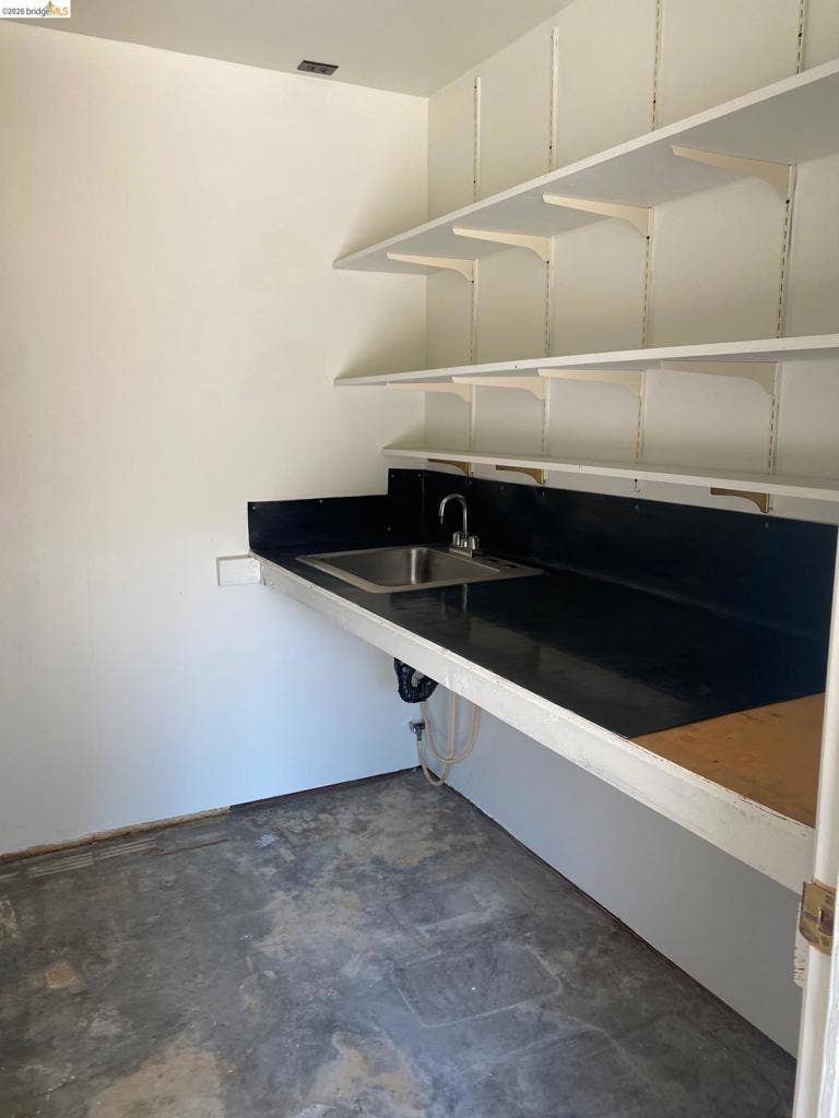 17275 Corcoran-Gray Rd, CA 95305 17275 Corcoran-Gray Rd, CA 95305