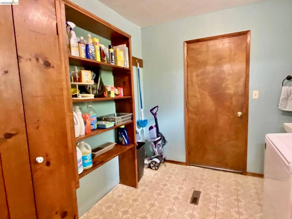 17275 Corcoran-Gray Rd, CA 95305 17275 Corcoran-Gray Rd, CA 95305