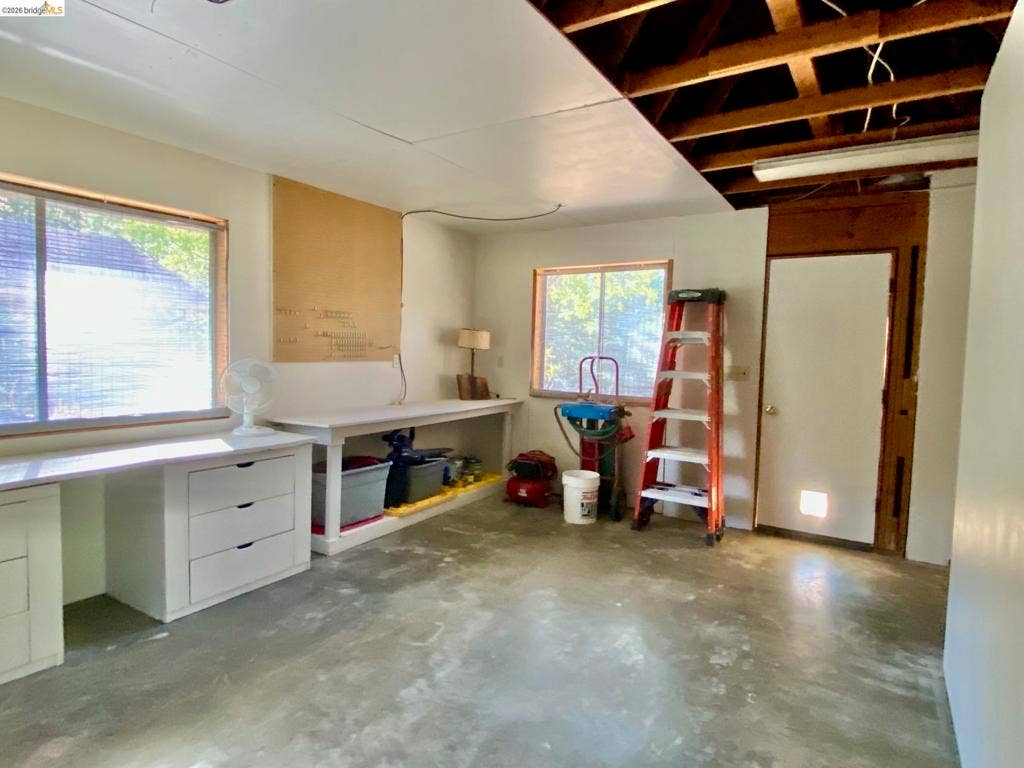 17275 Corcoran-Gray Rd, CA 95305 17275 Corcoran-Gray Rd, CA 95305