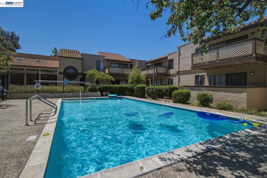 3300 Wolcott Cmn, #113, Fremont, CA 94538 3300 Wolcott Cmn, #113, Fremont, CA 94538