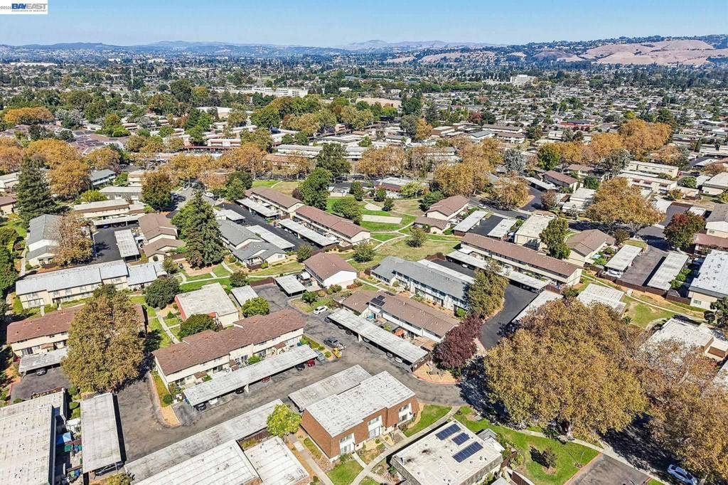 27827 Hummingbird Ct, Hayward, CA 94545 27827 Hummingbird Ct, Hayward, CA 94545