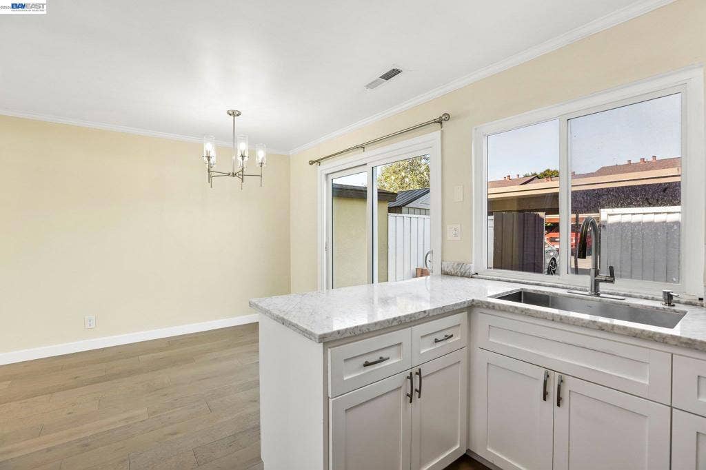 27827 Hummingbird Ct, Hayward, CA 94545 27827 Hummingbird Ct, Hayward, CA 94545