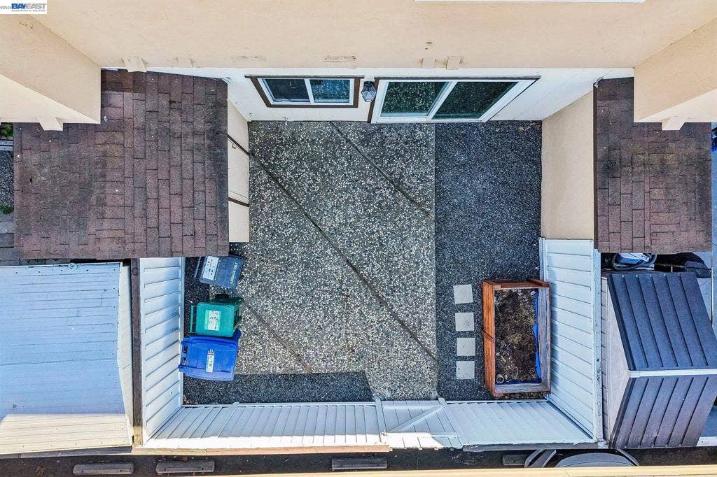 27827 Hummingbird Ct, Hayward, CA 94545 27827 Hummingbird Ct, Hayward, CA 94545