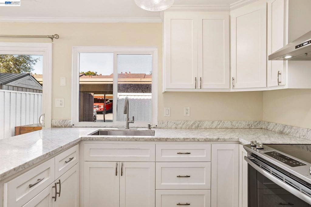 27827 Hummingbird Ct, Hayward, CA 94545 27827 Hummingbird Ct, Hayward, CA 94545