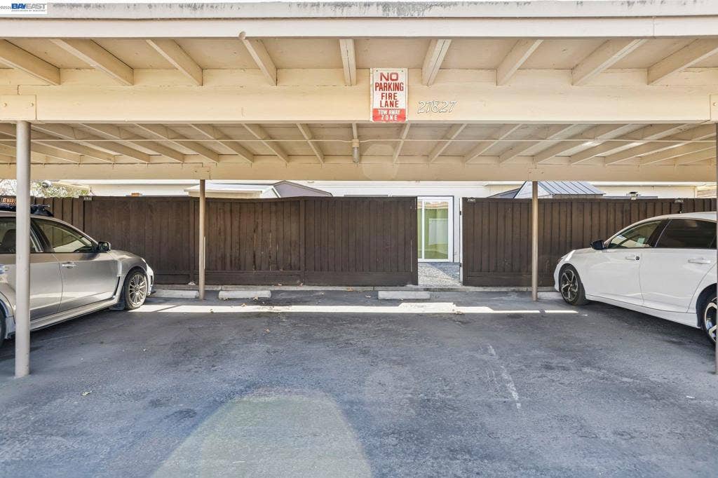 27827 Hummingbird Ct, Hayward, CA 94545 27827 Hummingbird Ct, Hayward, CA 94545