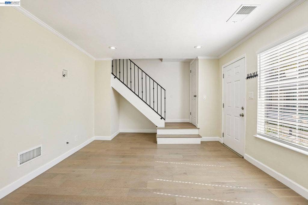 27827 Hummingbird Ct, Hayward, CA 94545 27827 Hummingbird Ct, Hayward, CA 94545