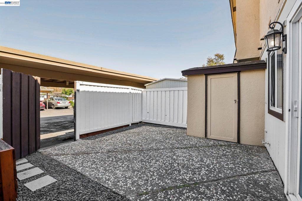 27827 Hummingbird Ct, Hayward, CA 94545 27827 Hummingbird Ct, Hayward, CA 94545
