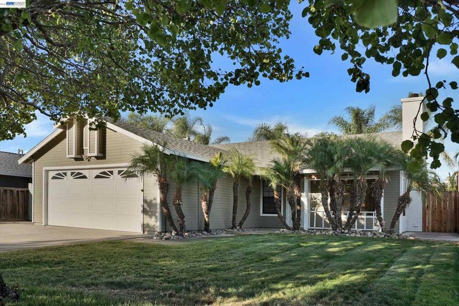 Property photo for 5055 Teixeira Way, Oakley, CA