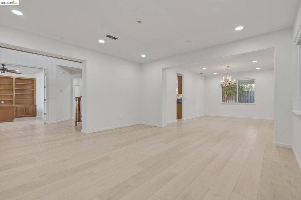 370 Dante Ct, Brentwood, CA 94513 370 Dante Ct, Brentwood, CA 94513