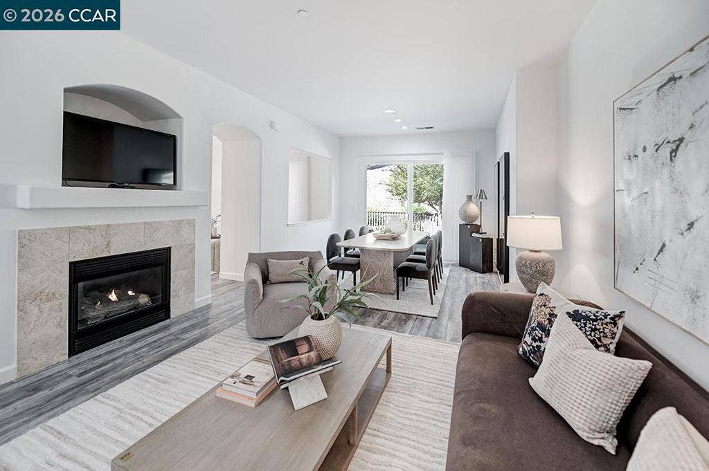 2883 Saklan Indian Dr, Walnut Creek, CA 94595 2883 Saklan Indian Dr, Walnut Creek, CA 94595