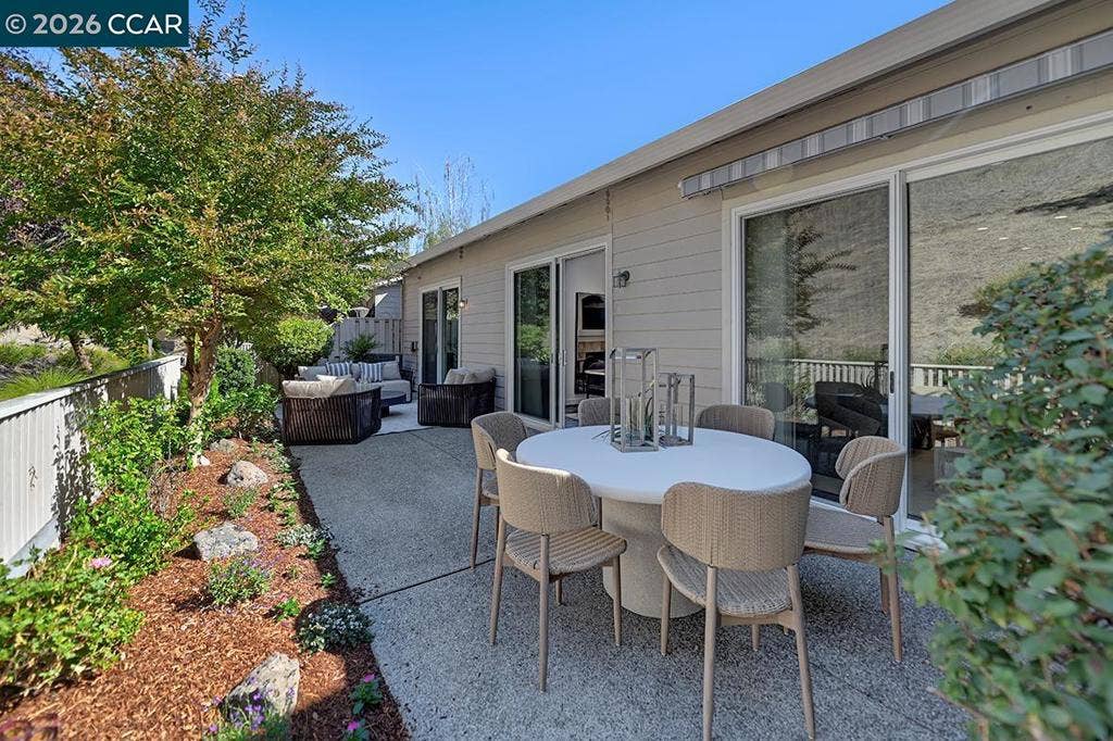 2883 Saklan Indian Dr, Walnut Creek, CA 94595 2883 Saklan Indian Dr, Walnut Creek, CA 94595