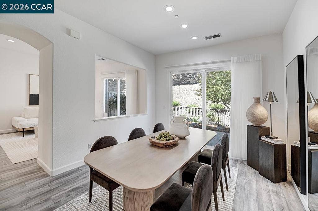 2883 Saklan Indian Dr, Walnut Creek, CA 94595 2883 Saklan Indian Dr, Walnut Creek, CA 94595