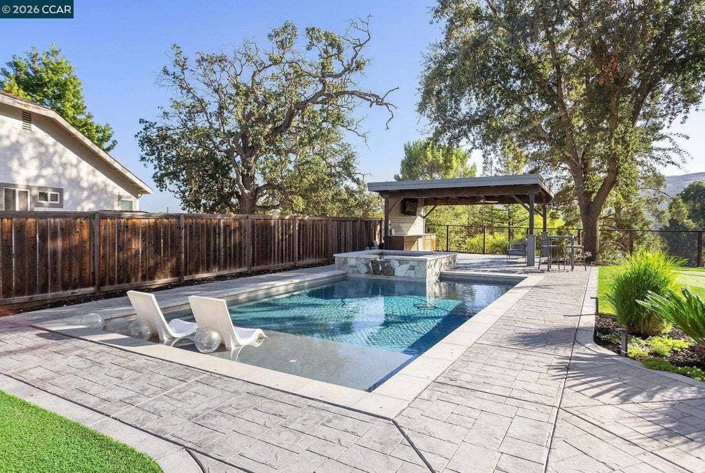 26 Millbrook Ct, Danville, CA 94526 26 Millbrook Ct, Danville, CA 94526