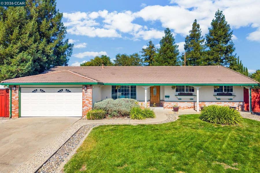 Property photo for 1677 Wilson Ct, Concord, CA
