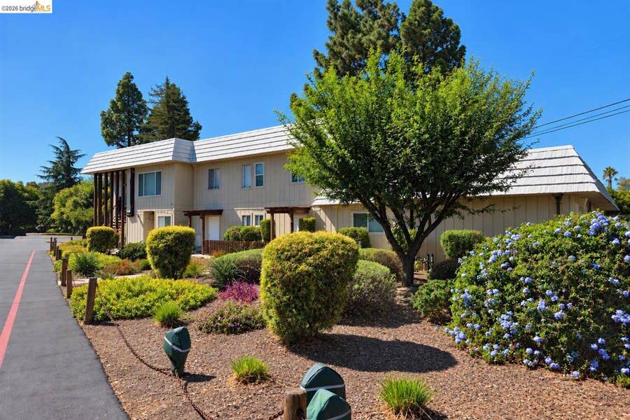 Property photo for 2011 Sierra Rd, Concord, CA