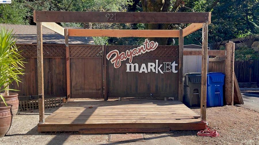 Property photo for 9210 Zayante Dr, Felton, CA